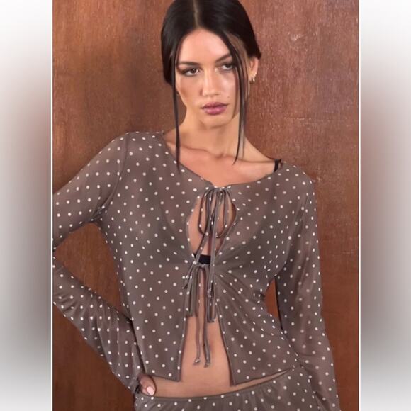 Motel Araceli Brown Polka Dot Tie-Front Top - Picture 1 of 9
